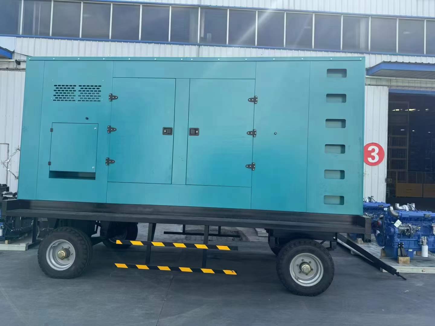 叉河镇机油滤清器堵塞后，发动机还能继续使用吗？
