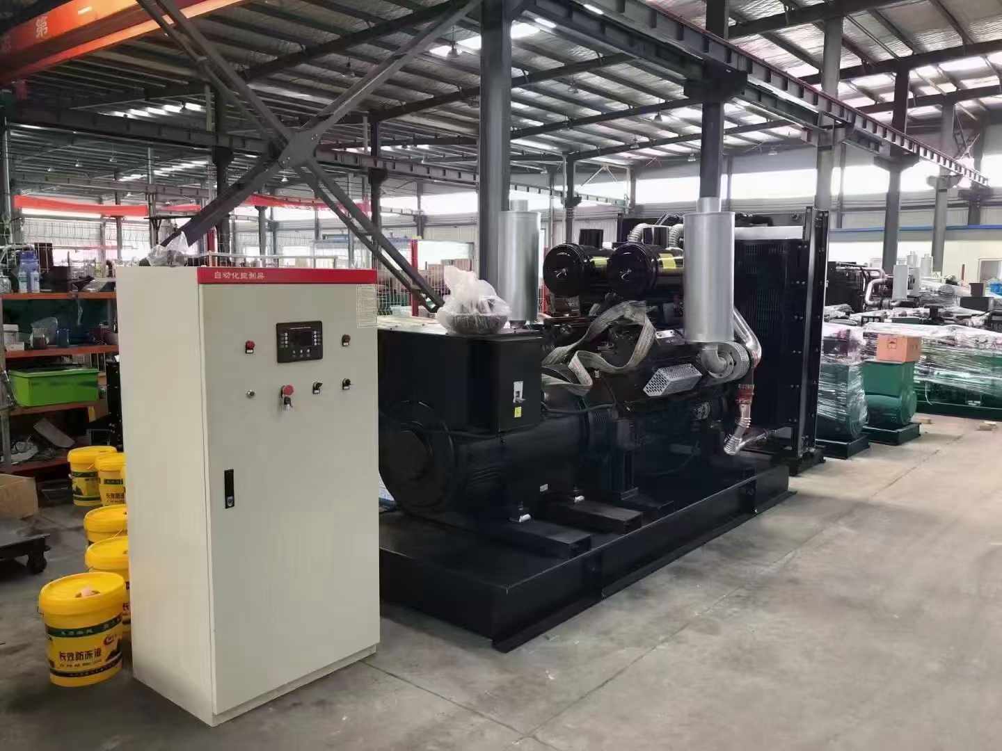 叉河镇柴油发电机运行时的噪音和振动水平如何？